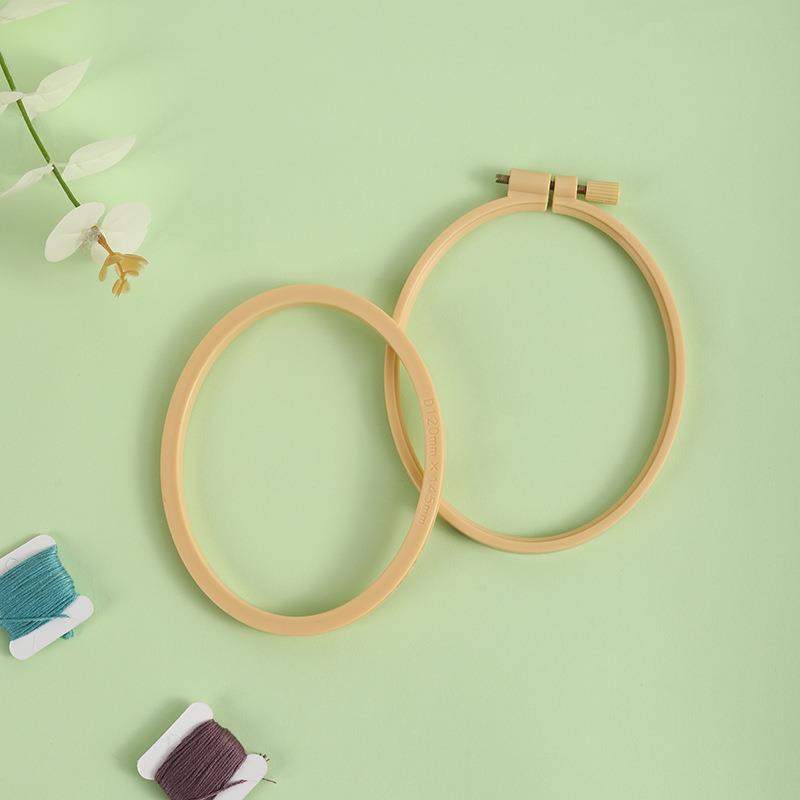 Imitation Bamboo Plastic Oval  - огляд і ціна Embroidery Hoop Stand