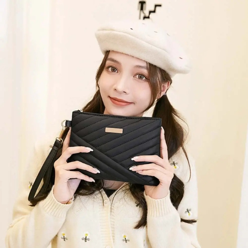 Stylish Women's Small Leather  - огляд і ціна Embroidery Wallet