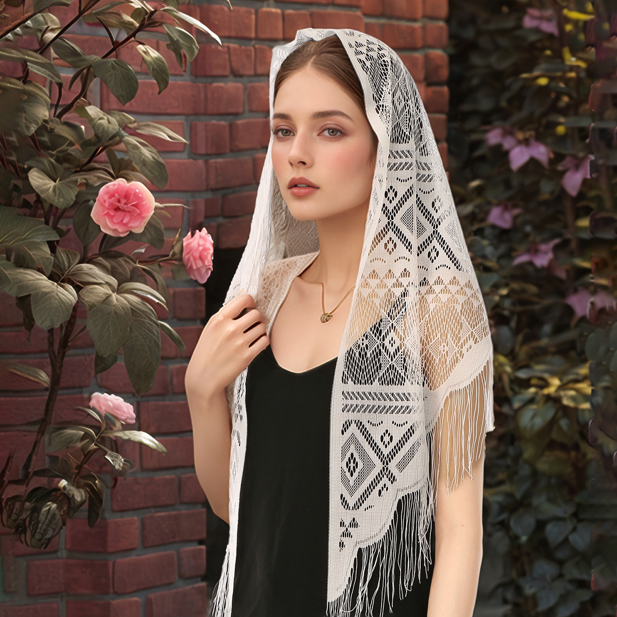 Fashion Lace Embroidery Triang - огляд і ціна Embroidery Veil