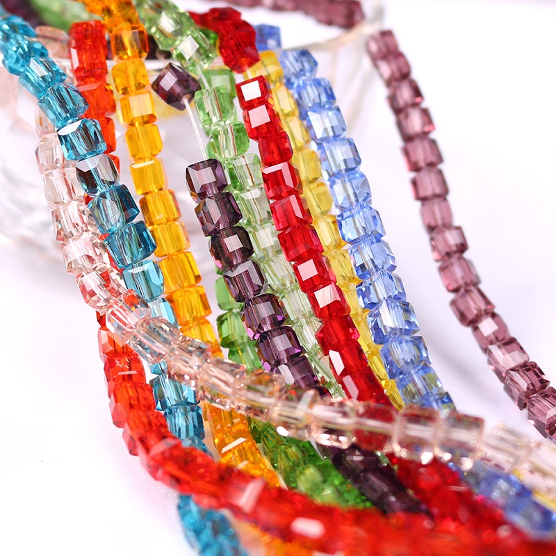 Austrian Glass Square Beads Gr - огляд і ціна Embroidery Glass Beads