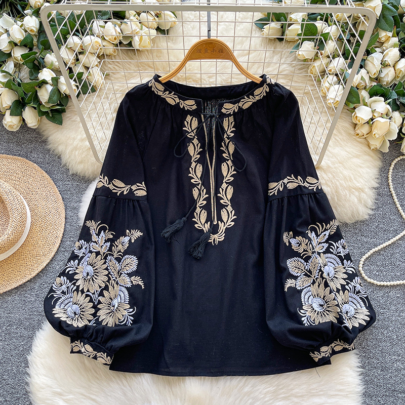 Artistic Retro Embroidery Ethn - огляд і ціна Embroidery Class