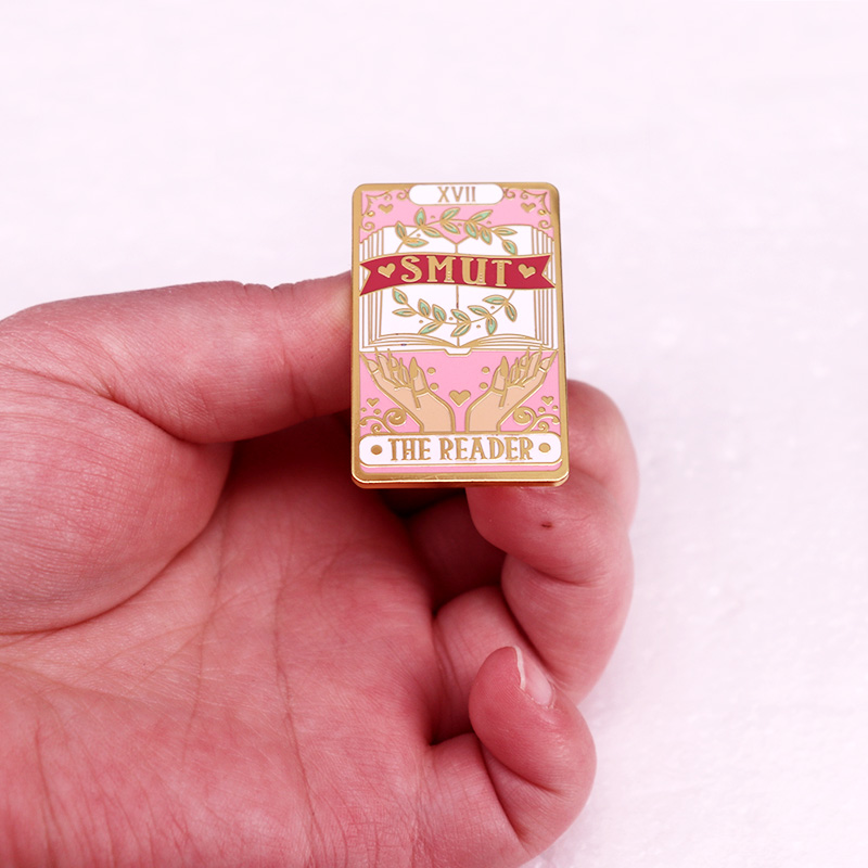 SMUT The Reader Book Enamel Pi - огляд і ціна Embroidery Wallet