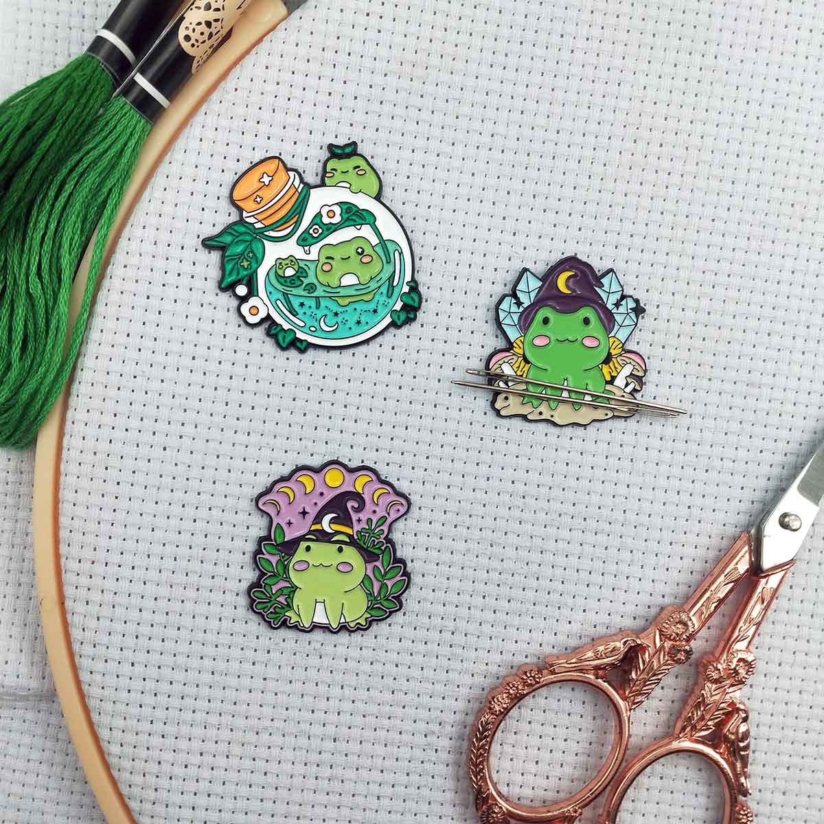 Magnetic Frog Needle Minder, C - огляд і ціна Needle Minder Magnet